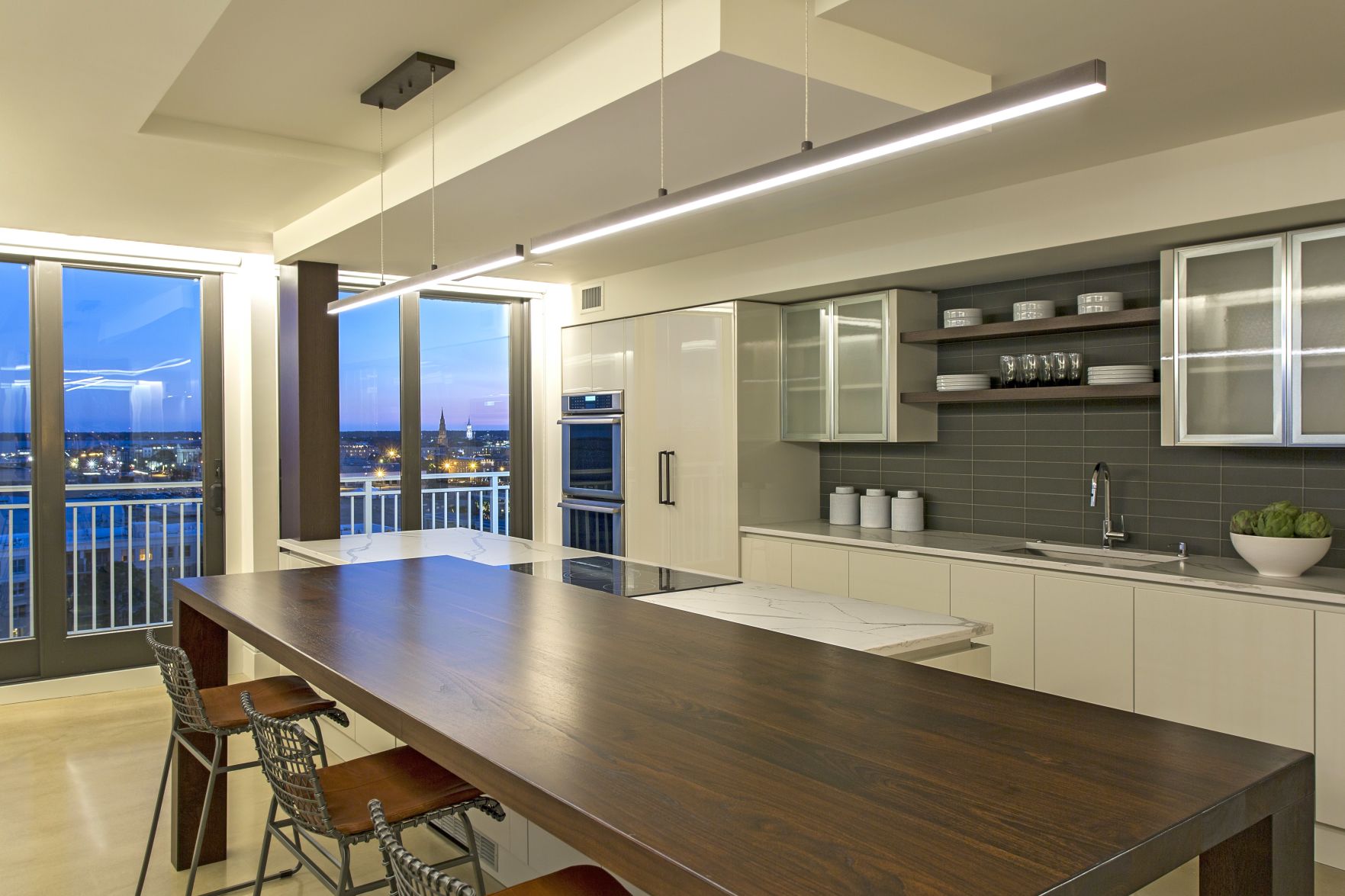 Dockside Renovated Condo